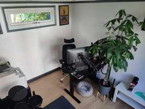 Garden office inside (1)
