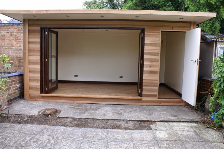 Studio With Secret Storage Area Case Study 02